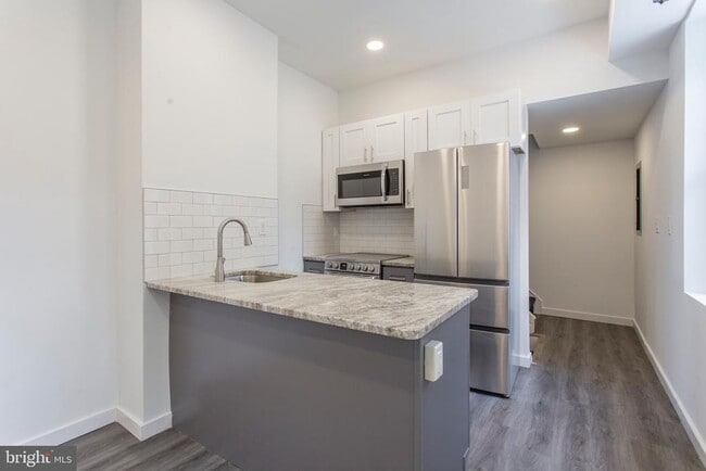 2131 N 8th St in Philadelphia, PA - Building Photo - Building Photo