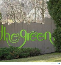 630 Longfellow Dr in Branford, CT - Building Photo - Building Photo