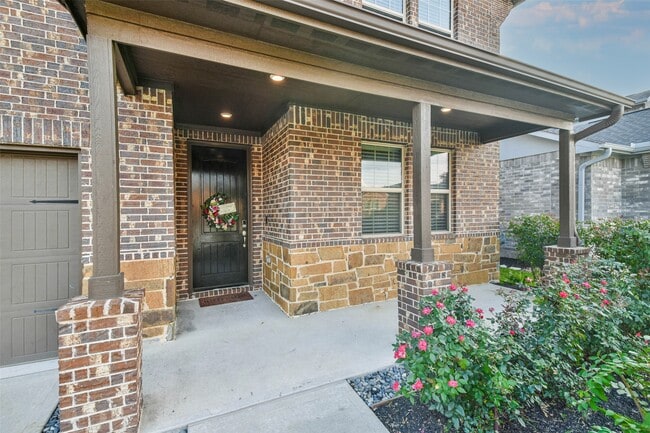 property at 22095 Volante Dr