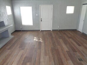 714 N Luna St in El Paso, TX - Building Photo - Building Photo