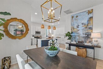 218 Park Lake St in Orlando, FL - Building Photo - Building Photo