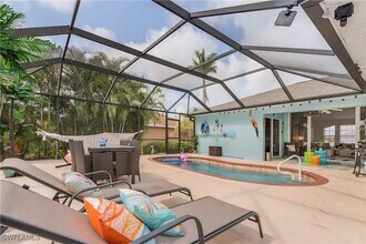 2705 SW 11th Pl in Cape Coral, FL - Building Photo - Building Photo