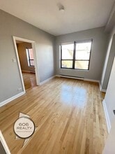 732 W Bittersweet Pl in Chicago, IL - Building Photo - Building Photo