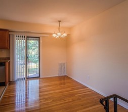 Country Living at Mapleview in Old Bridge, NJ - Building Photo - Building Photo