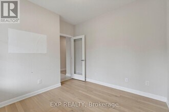 181 Lynn Coulter St in Ottawa, ON - Building Photo - Building Photo