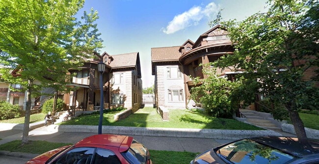2012-2014 Dupont Ave S in Minneapolis, MN - Building Photo - Building Photo