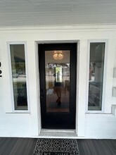 302 Live Oak St in New Smyrna Beach, FL - Building Photo - Building Photo