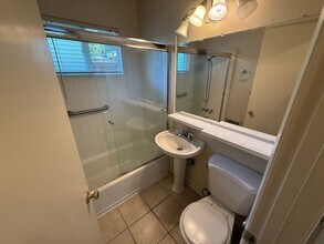 225 Massol Ave in Los Gatos, CA - Building Photo - Building Photo