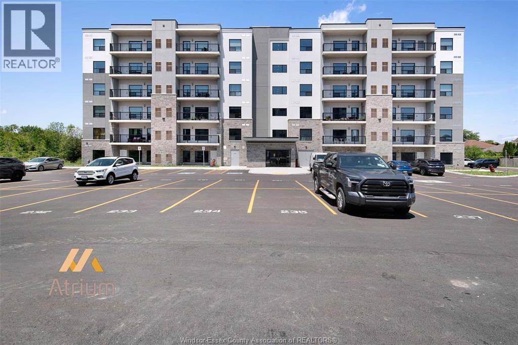 3340 Stella Crescent in Windsor, ON - Building Photo