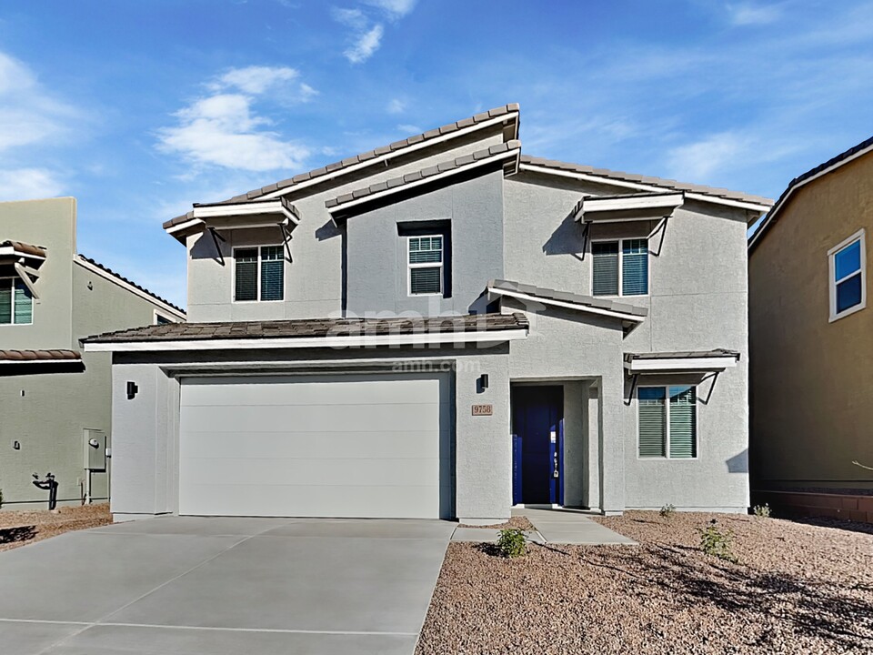 9758 N Camino Benicardo in Tucson, AZ - Building Photo