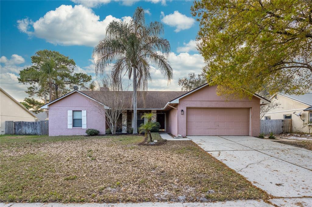 1006 Albamonte Ct in Oviedo, FL - Building Photo