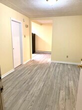 100 Carter Dr in Princeton, WV - Foto de edificio - Building Photo