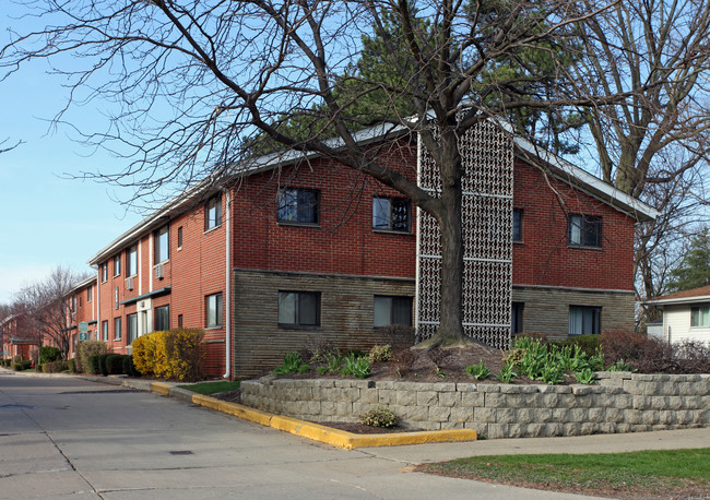 The Acadian Apartments in Brook Park, OH - Building Photo - Building Photo