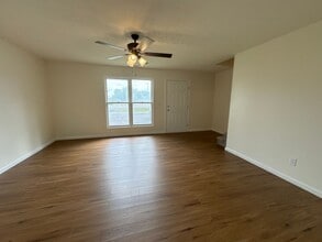 109 Lakeview Dr in Paducah, KY - Building Photo - Building Photo