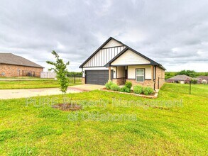 14101 Mdw Rdg Ln in Edmond, OK - Building Photo - Building Photo