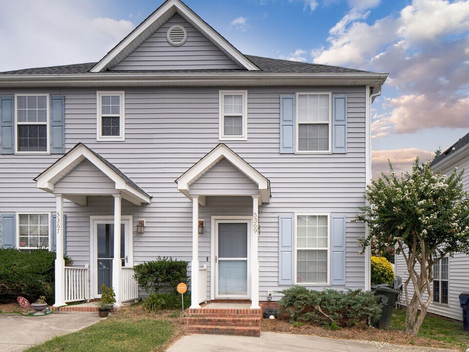 5369 Cog Hill Ct in Raleigh, NC - Building Photo