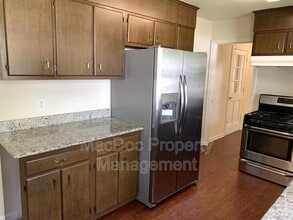 918 Churchill Dr in Fredericksburg, VA - Building Photo - Building Photo