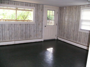 39 Wellsprings Lane in Royalton, VT - Building Photo - Building Photo