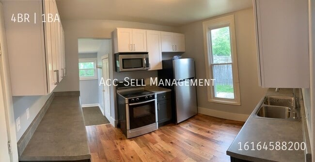 740 Bates St SE in Grand Rapids, MI - Building Photo - Building Photo