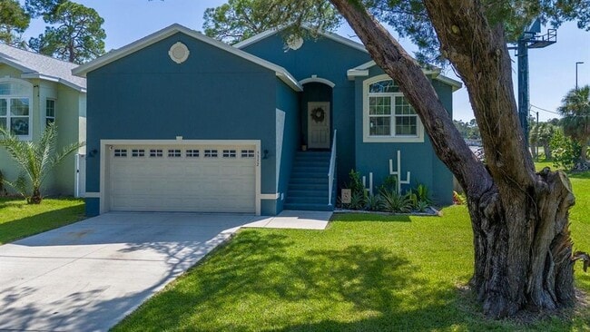 5352 Cotee River Dr