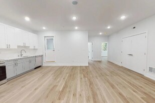 1726 W Susquehanna Ave in Philadelphia, PA - Building Photo