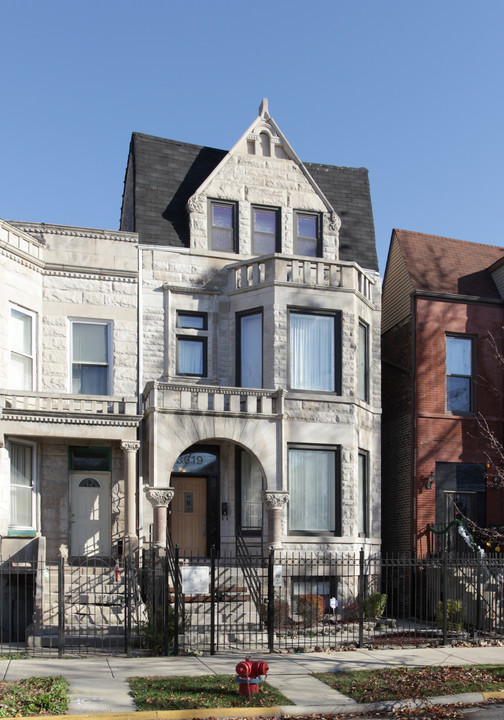 3619 S Giles Ave in Chicago, IL - Building Photo