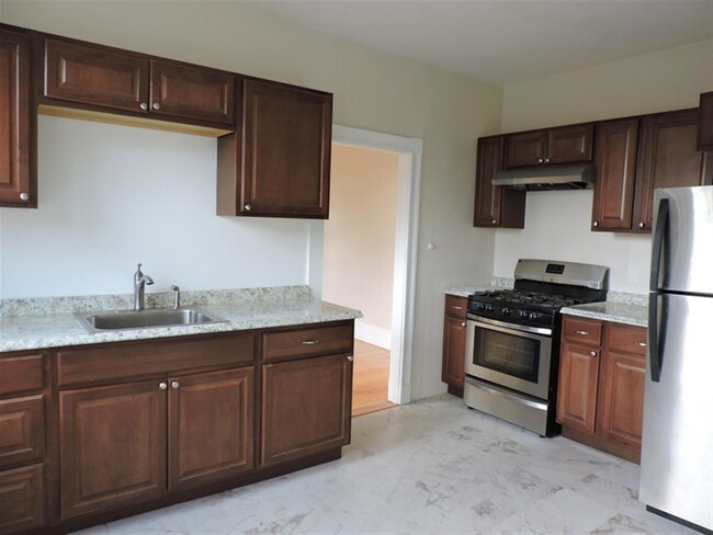 280 Brookline St, Unit 2a