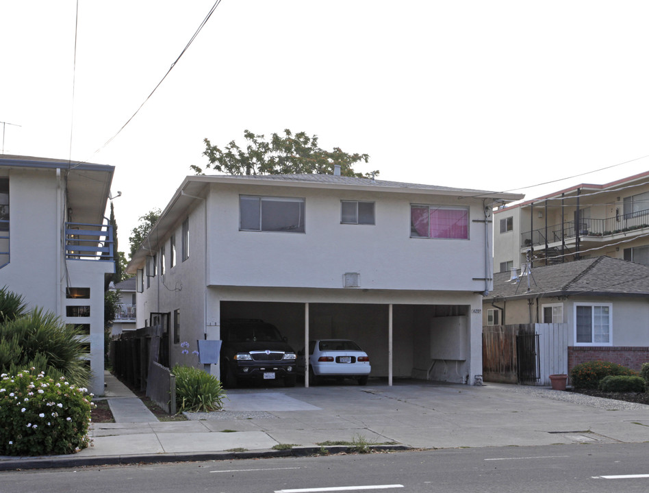 620 S 7th St in San Jose, CA - Building Photo