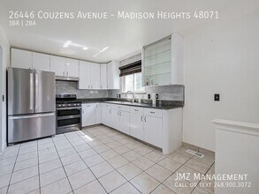 26446 Couzens Ave in Madison Heights, MI - Building Photo - Building Photo