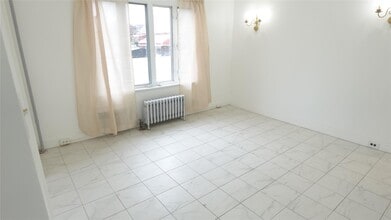 176-36-176133 Rd Rd in New York, NY - Building Photo - Building Photo