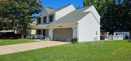 25 Gallaer Ct in Hampton, VA - Building Photo - Building Photo