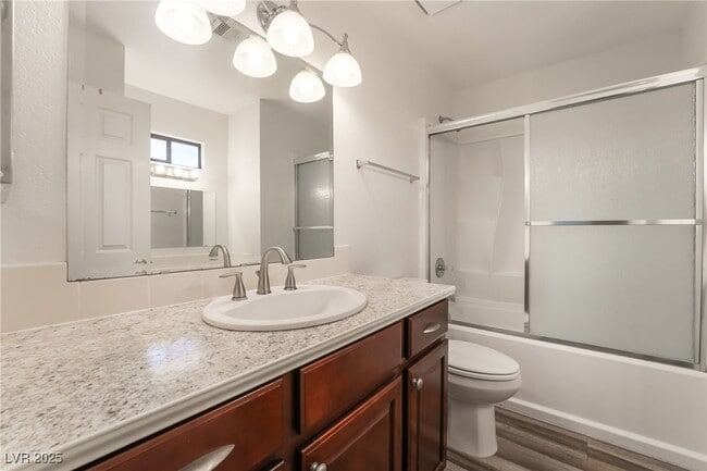 property at 3949 S Torrey Pines Dr