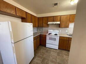 2005 Monte Carlo Ln in Killeen, TX - Building Photo - Building Photo