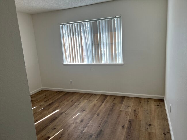 8137 Rattan Way in Citrus Heights, CA - Building Photo - Building Photo