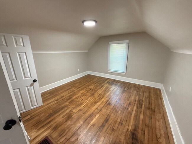 6130 Beniteau St in Detroit, MI - Building Photo - Building Photo