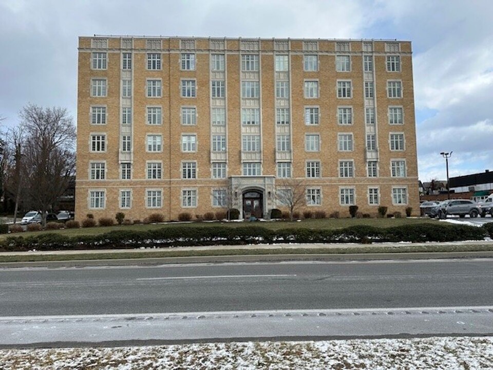 1525 N Front St in Harrisburg, PA - Building Photo