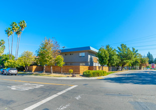 Ugarte Park Apartments in Sacramento, CA - Building Photo - Building Photo