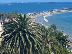 The Normandy in San Pedro, CA - Foto de edificio - Building Photo