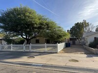 1915 S 6th Ave in Yuma, AZ - Foto de edificio - Building Photo