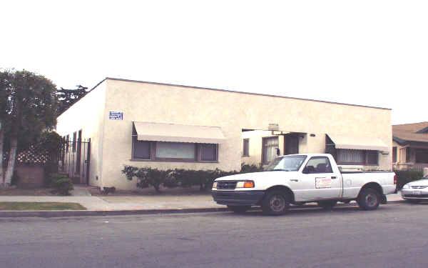 433 Ohio Ave in Long Beach, CA - Building Photo - Building Photo