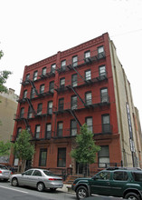 119 E 97th St in New York, NY - Building Photo - Building Photo