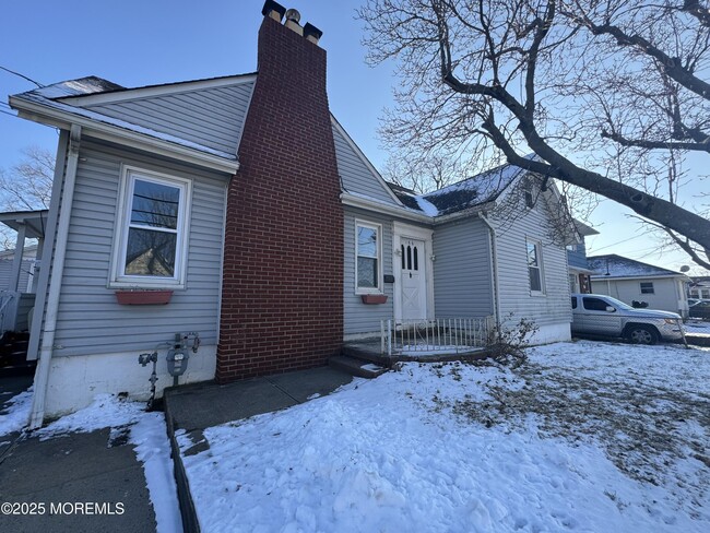 166 Seeley Ave in Keansburg, NJ - Building Photo - Building Photo