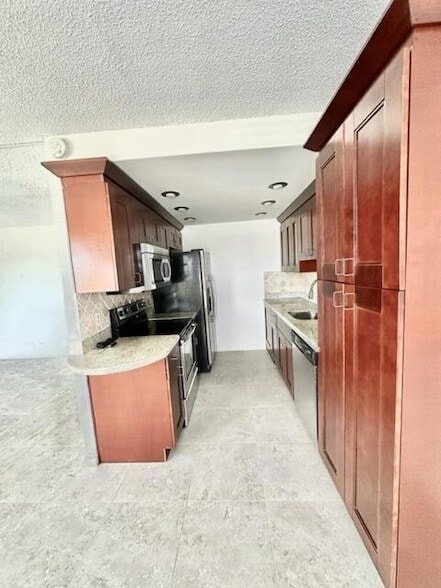 4067 Exeter in Boca Raton, FL - Foto de edificio - Building Photo
