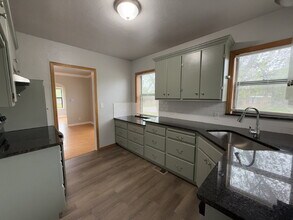 2544 Cashion Pl in Oklahoma City, OK - Building Photo - Building Photo