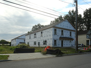 166 Jefferson St in Saratoga Springs, NY - Building Photo - Building Photo