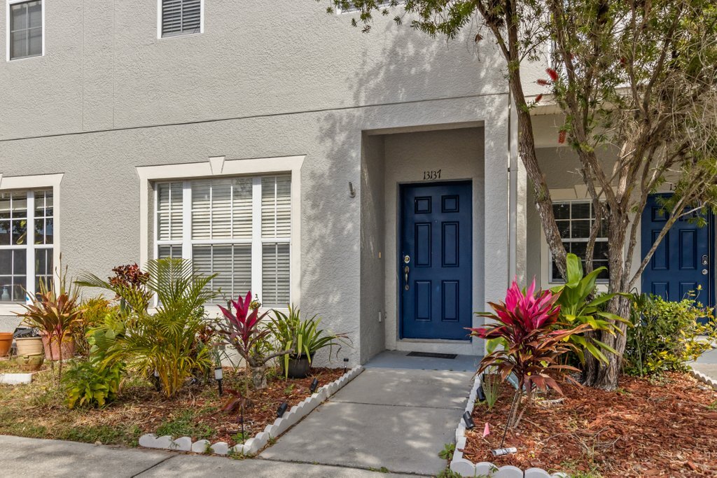 13137 Kings Crossing Dr in Gibsonton, FL - Building Photo