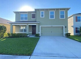 2336 White Poppy Dr in Kissimmee, FL - Building Photo