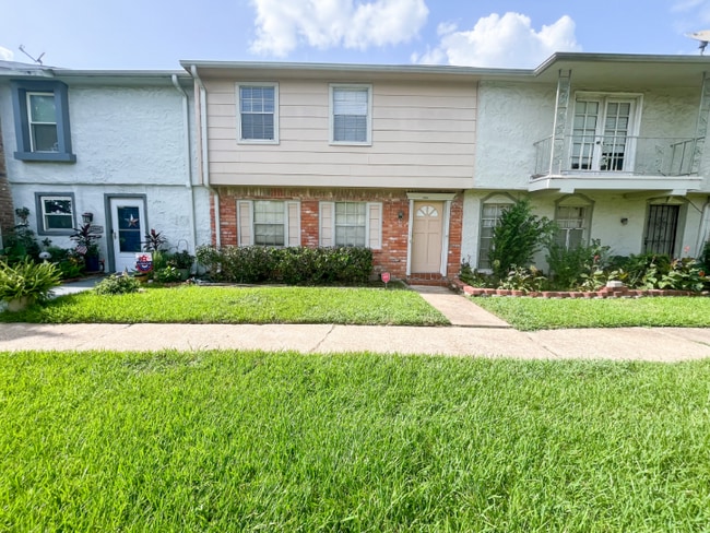 12933 High Star Dr