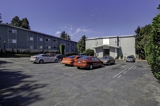 Beverly Cameron Apartments in Everett, WA - Foto de edificio - Building Photo