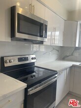 1609 Veteran Ave in Los Angeles, CA - Building Photo - Building Photo